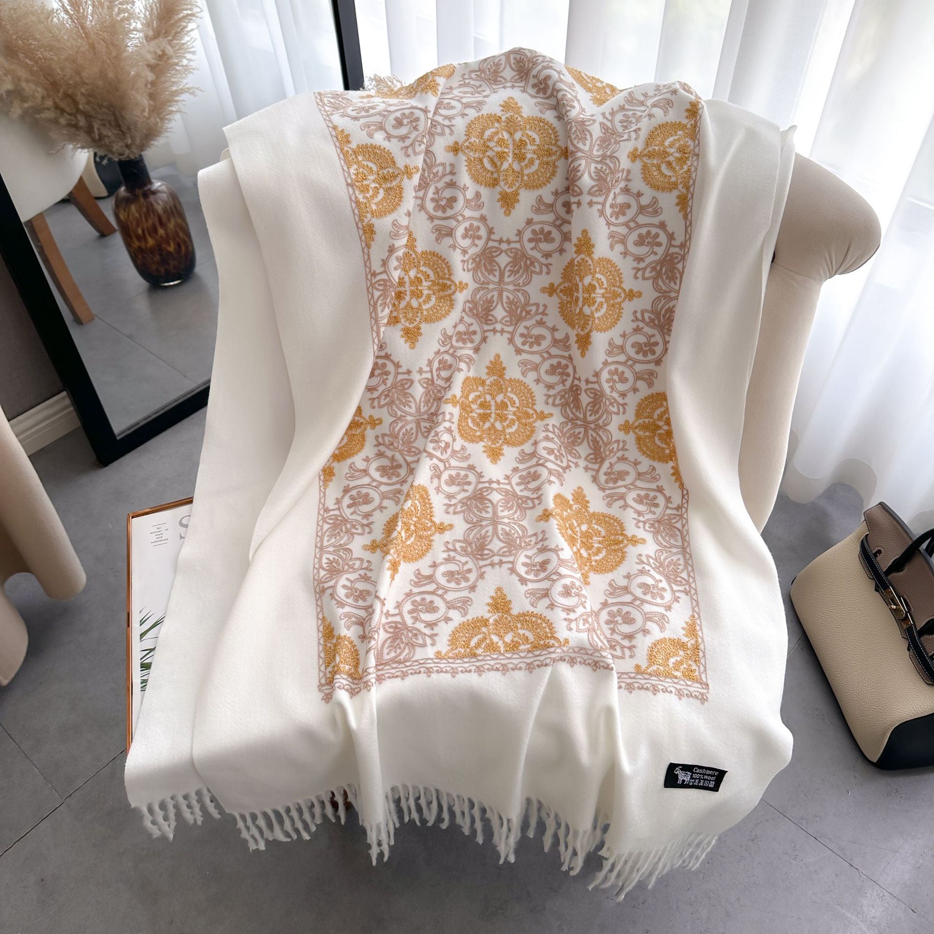 Ethnic Style Plant Totem Cashmere-like Embroidered Warm Scarf