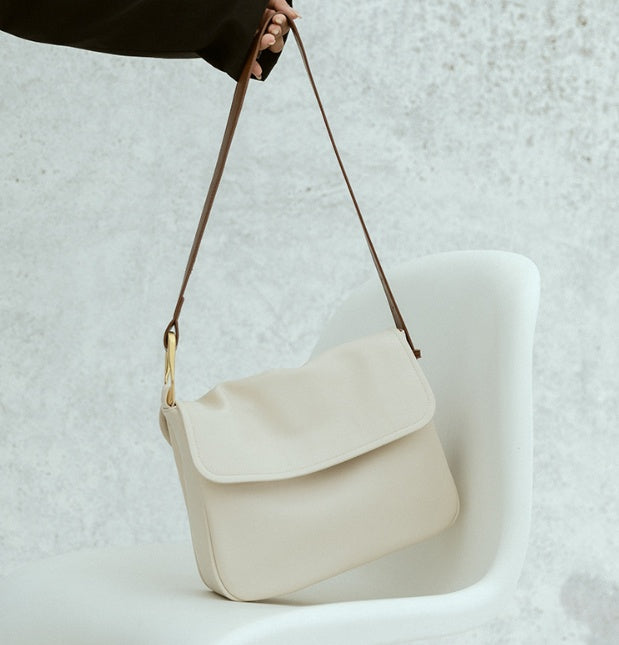 Super soft large bag with simple wide shoulder straps and crossbody