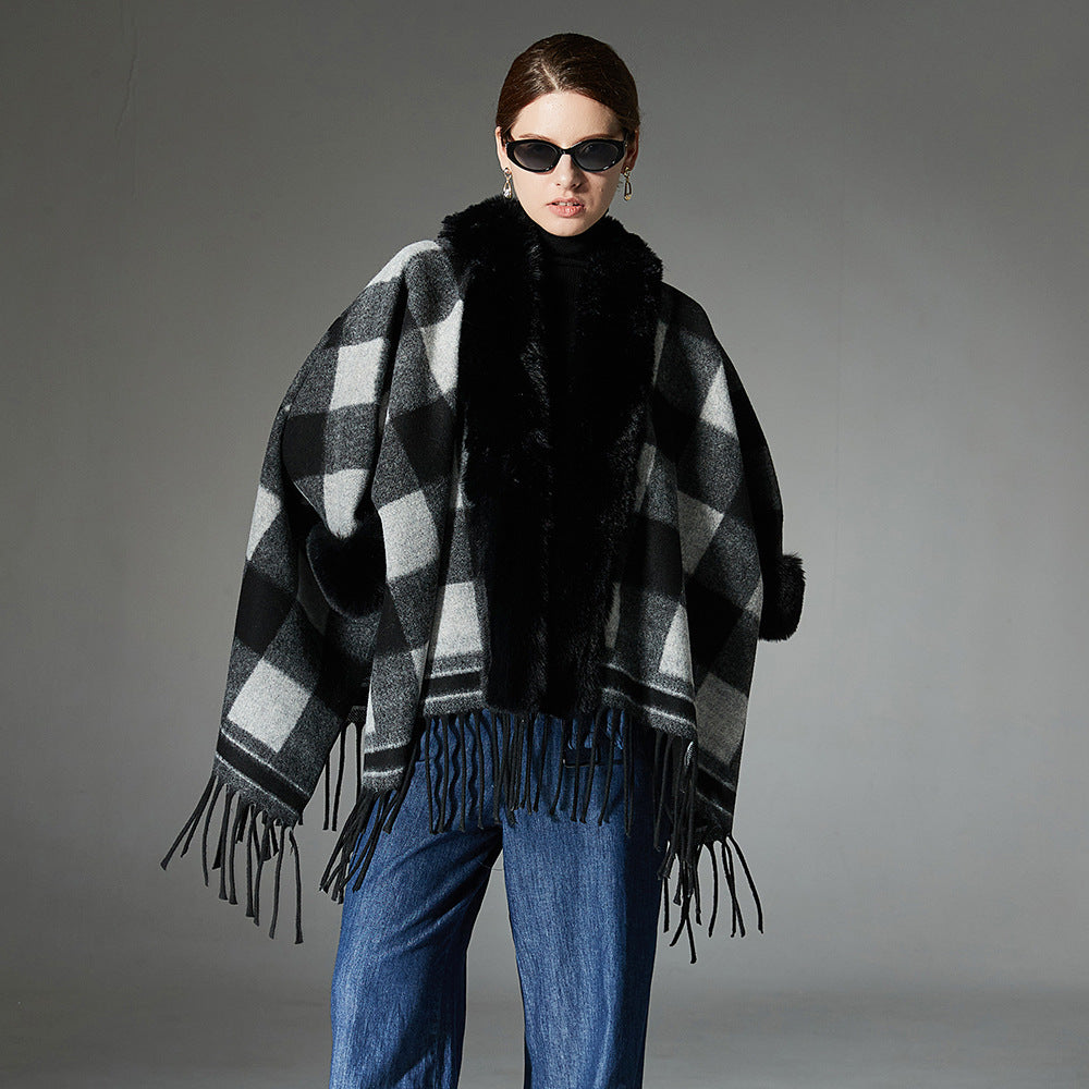 European And American Autumn And Winter New Fur Collar Black And White Plaid Tassel Shawl