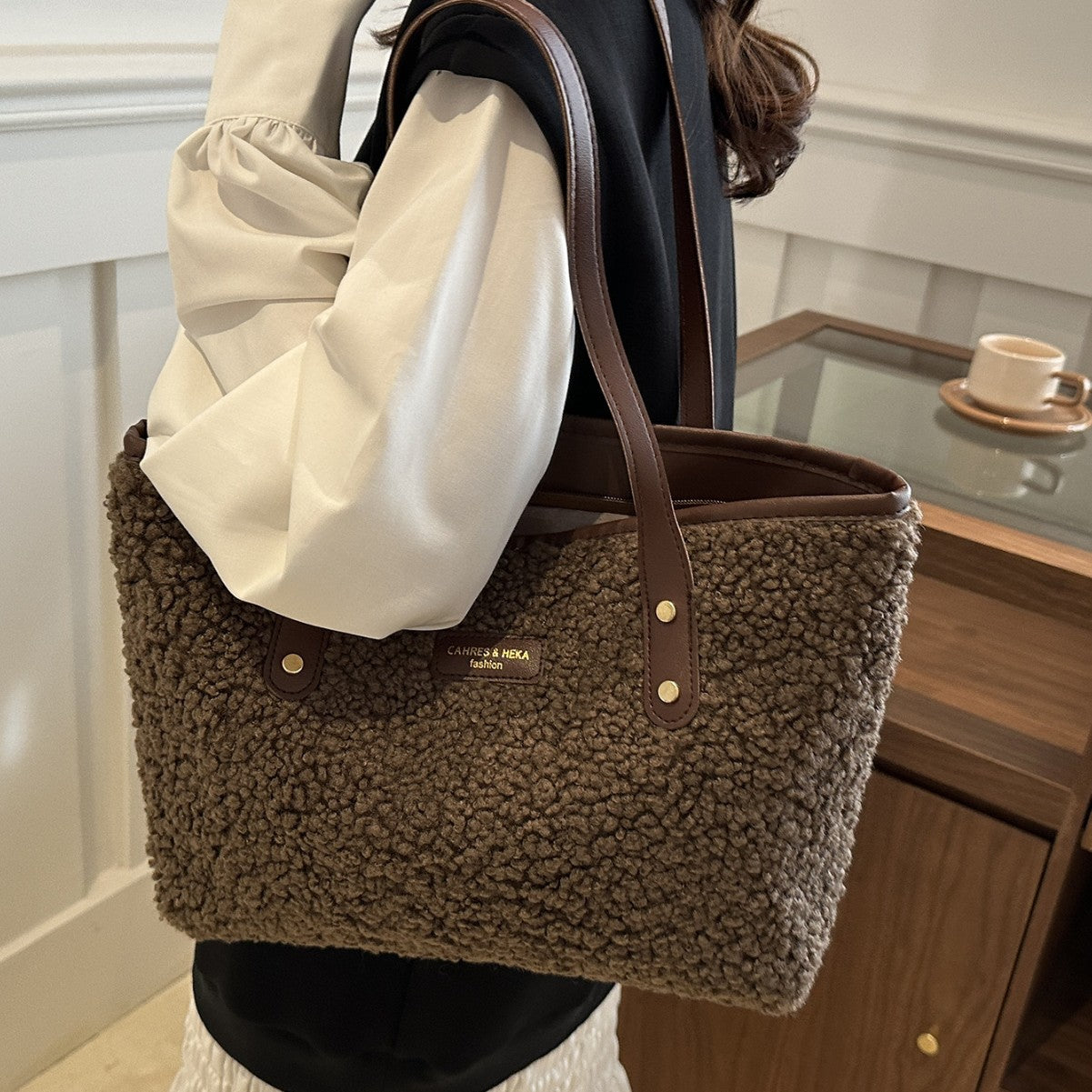 Fashionable Furry Versatile Shoulder Bag