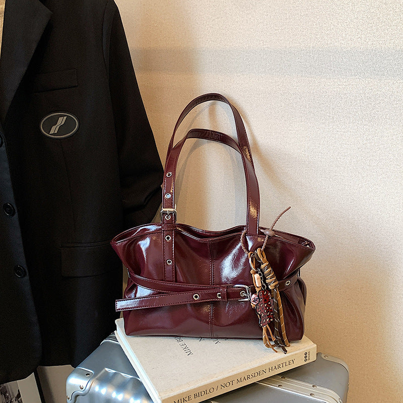 Womens Bag Made From Premium High-end Oil-waxed Leather