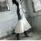 Pleated skirt half length skirt