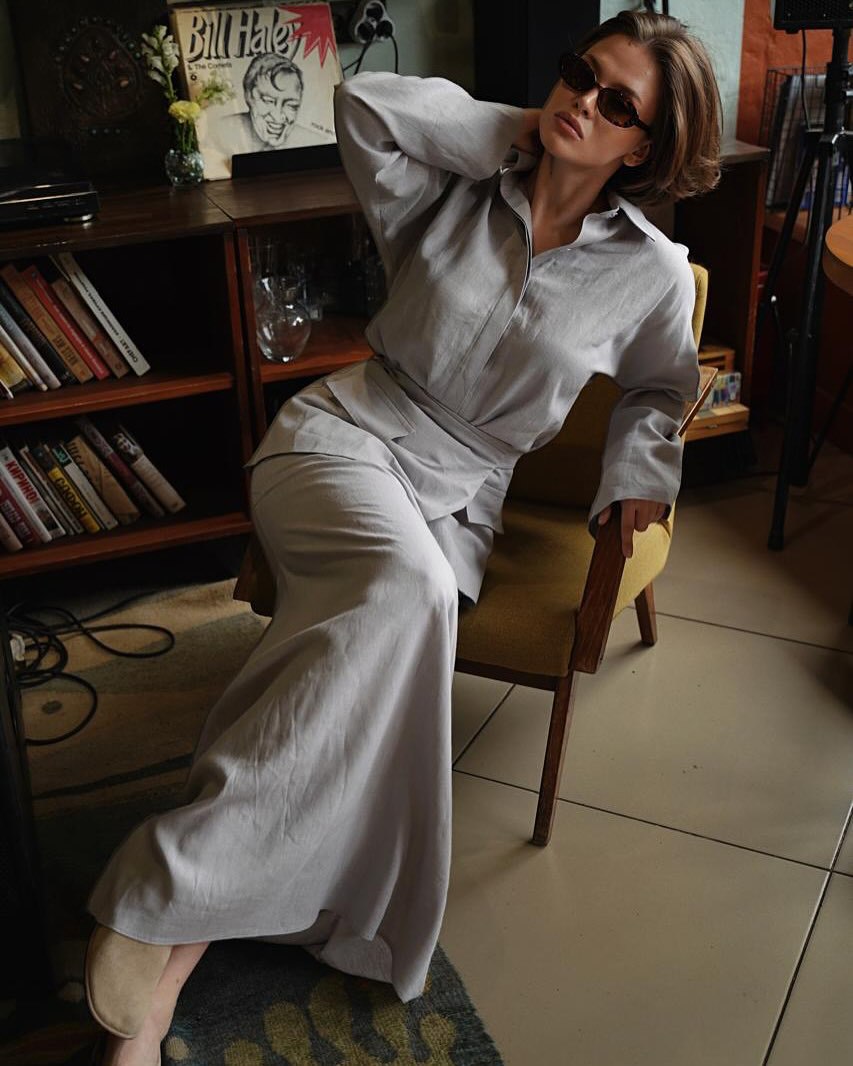 Elegant And Fashionable Three-piece Set Featuring A Collared Long Skirt