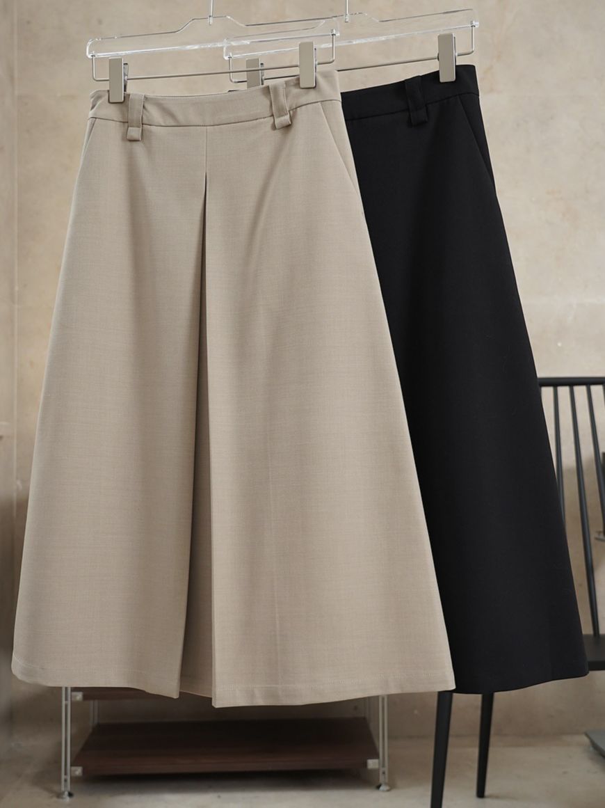 High-Waist Pleated Culottes