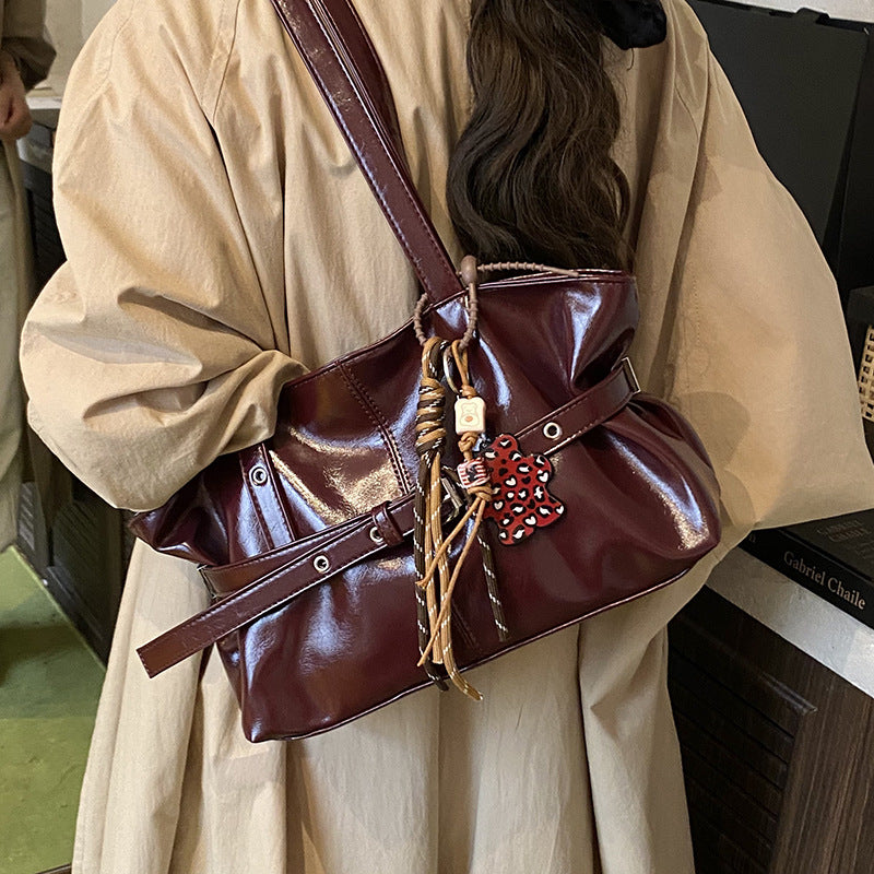Womens Bag Made From Premium High-end Oil-waxed Leather