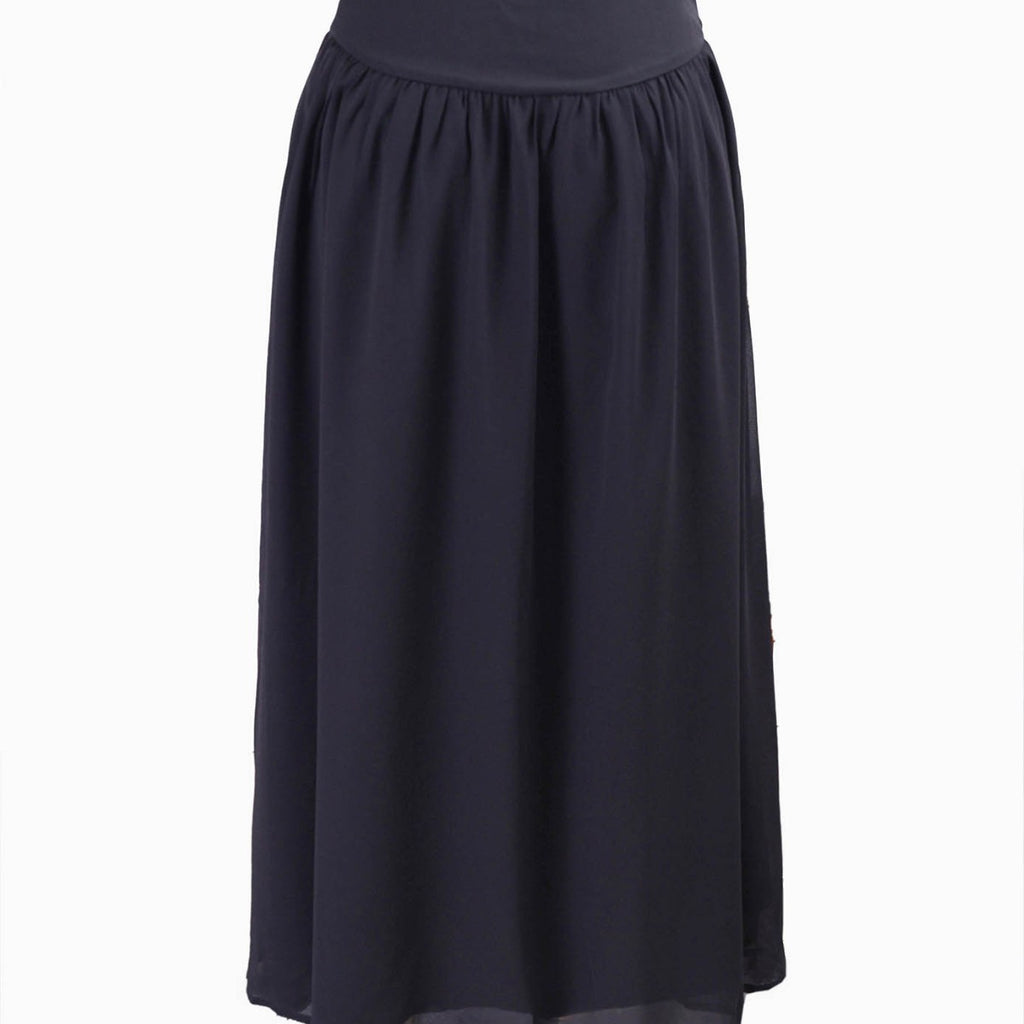 High-end Solid-color Skirt That Exudes An Elegant Aura