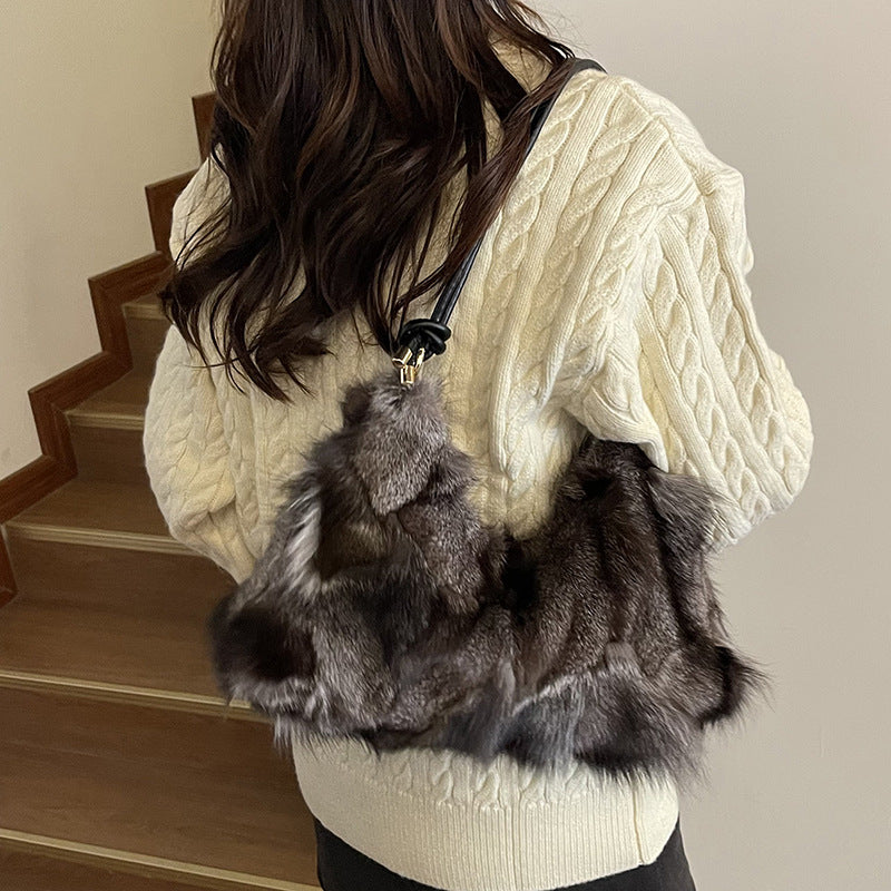 Affordable Luxury Niche Plush Underarm Bag For Women