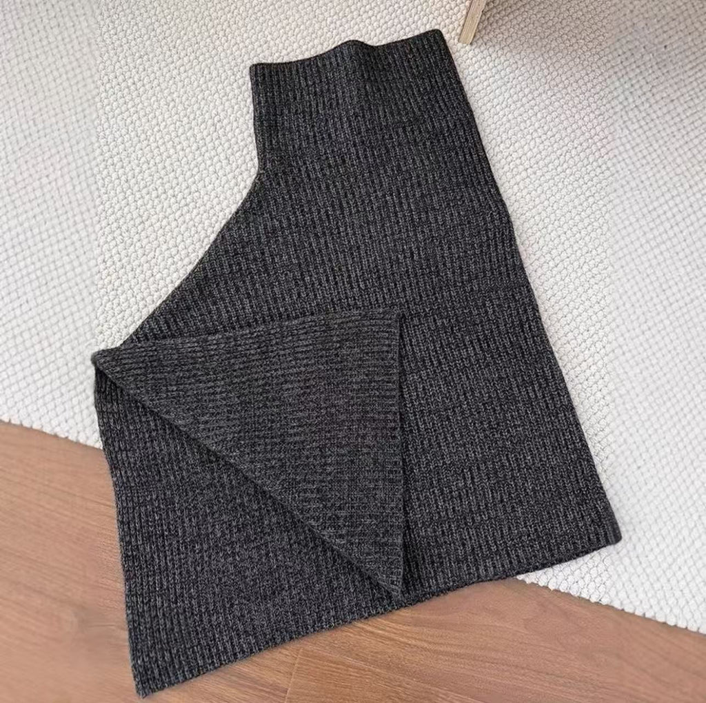 Stylish Versatile Dark Gray Knitted Neck Warmer