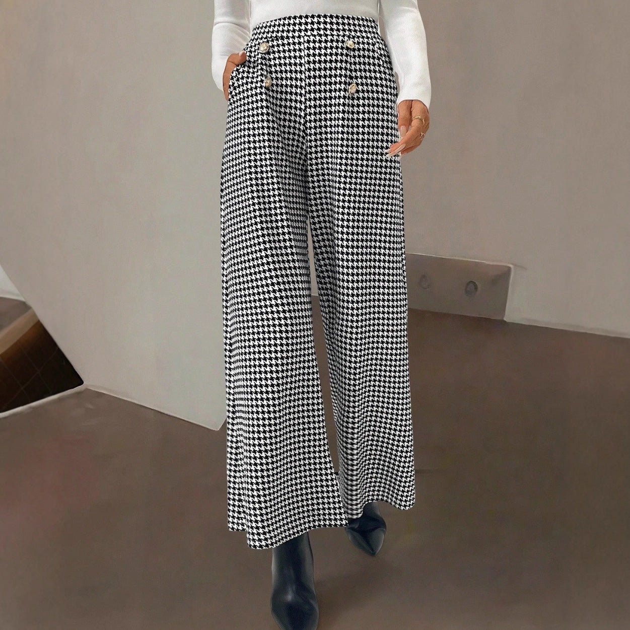 Elegant Houndstooth Wide-leg Cropped Pants