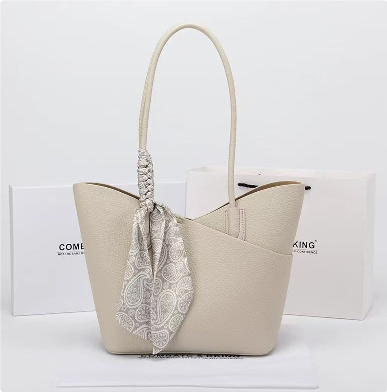 High-end Large-capacity Casual Fashion Shoulder Handbag