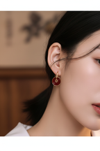 Retro detail - Hong Kong temperament