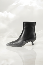 Bright mood - High-key lighting editorial