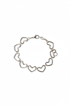 Minimalist product - Intricate design