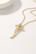 Minimalist product - Contemporary simplicity