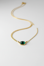 Minimalist product - High-end elegance