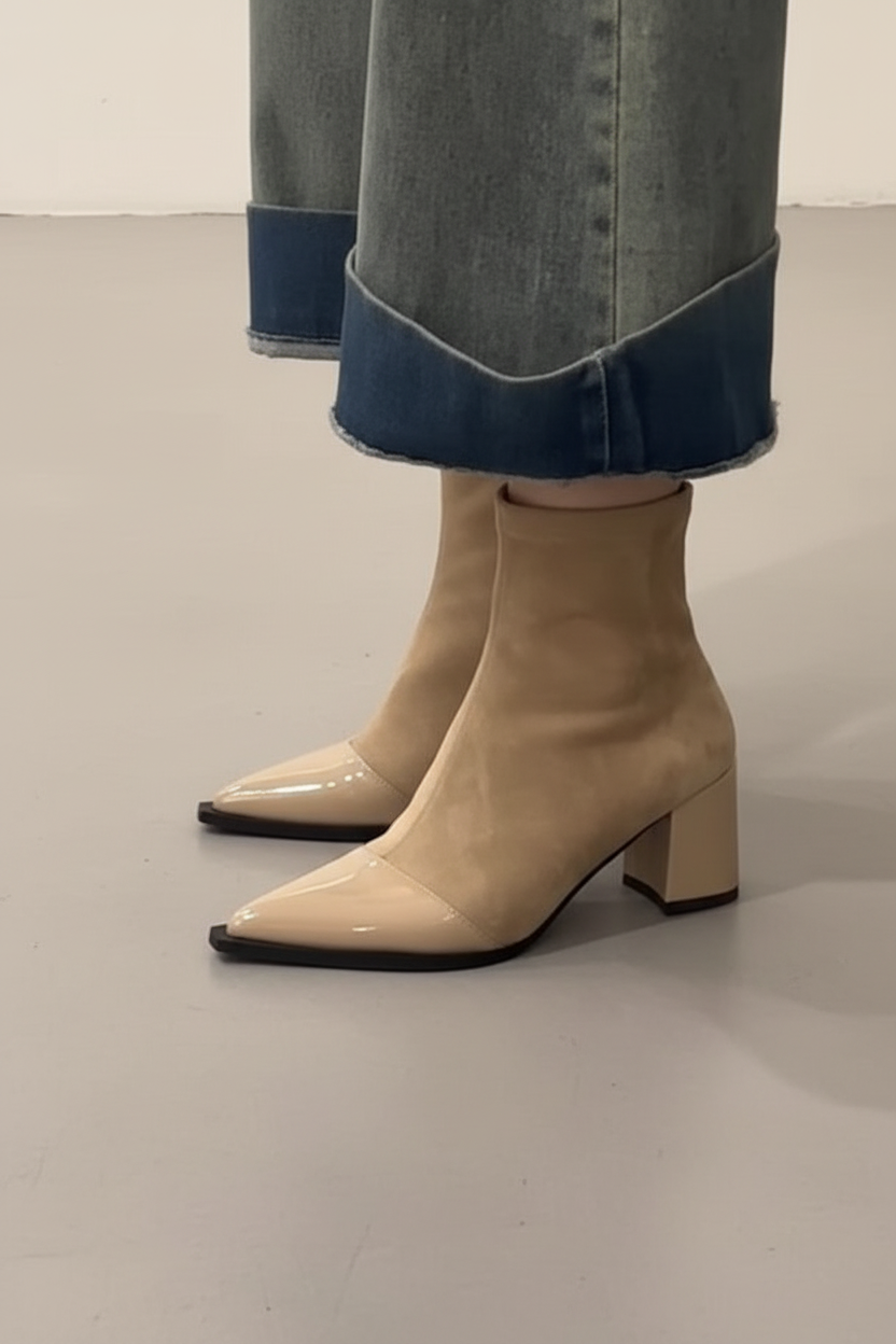 Chunky heel detail - Sculptural design